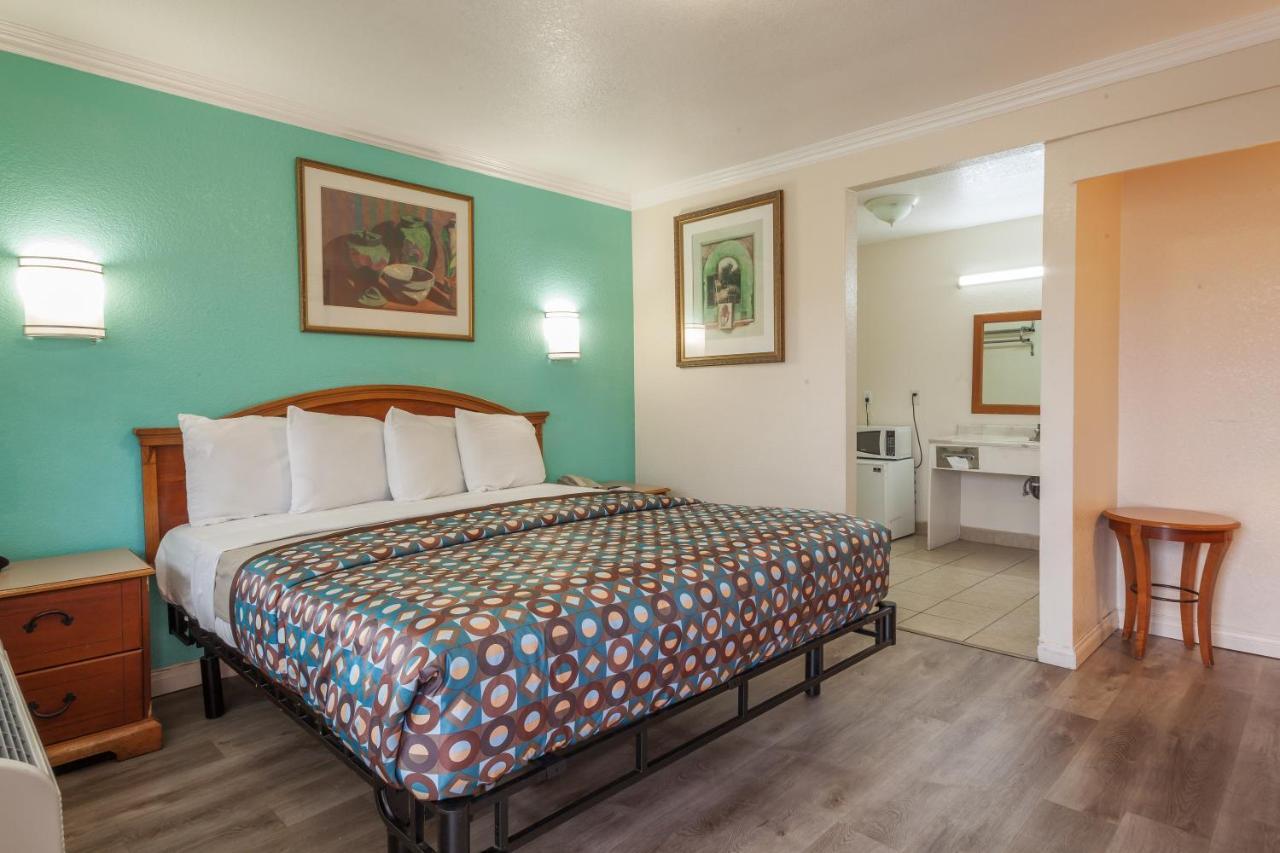 Vagabond Inn Hemet Eksteriør billede